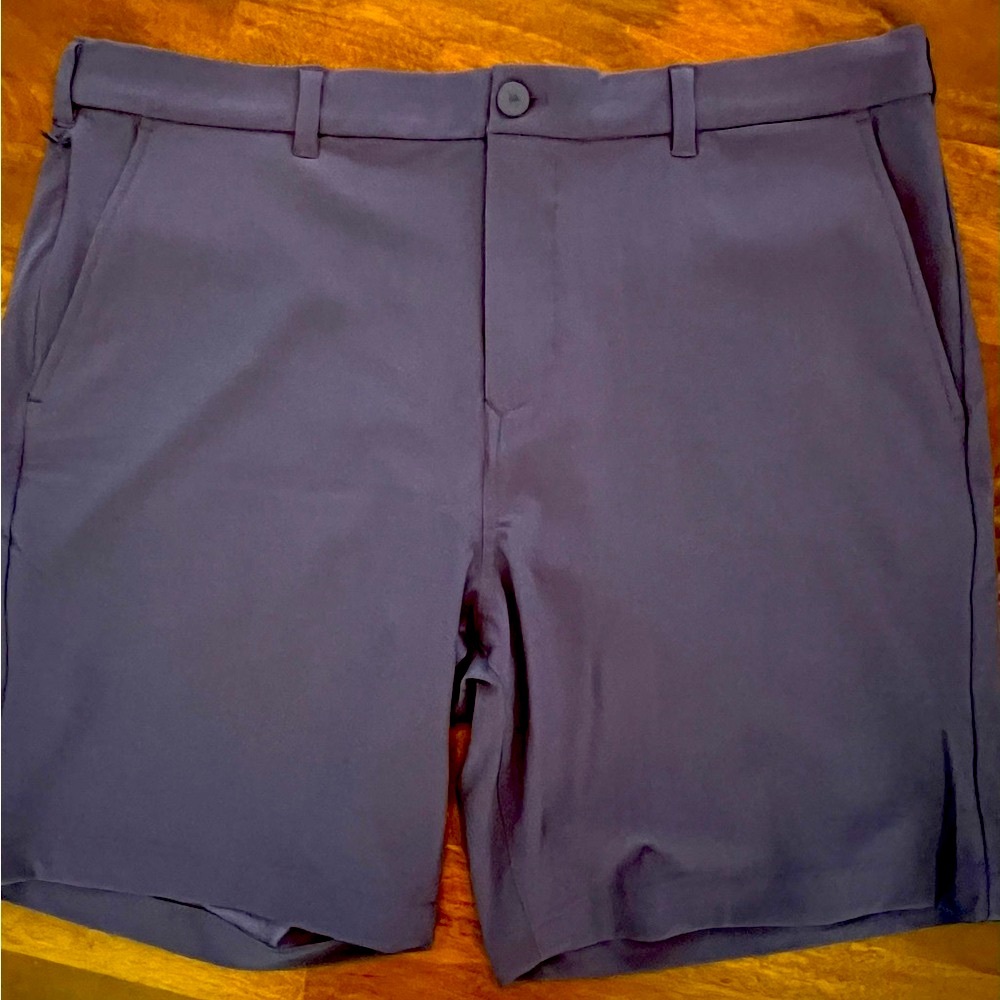 Mizzen + Main Men’s Helmsman Shorts